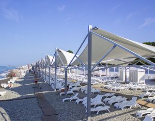 Отель "Bridge Resort" /"Бридж Резорт"