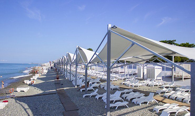 Отель "Bridge Resort" /"Бридж Резорт"