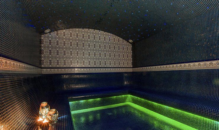 Отель "Bridge Resort" /"Бридж Резорт"