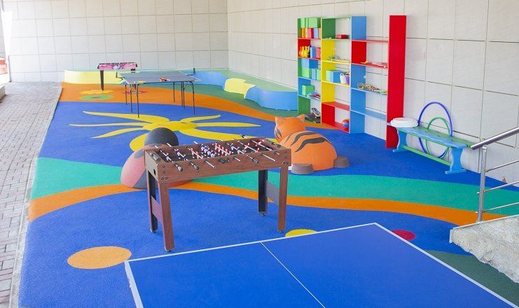 Отель "Bridge Resort" /"Бридж Резорт"